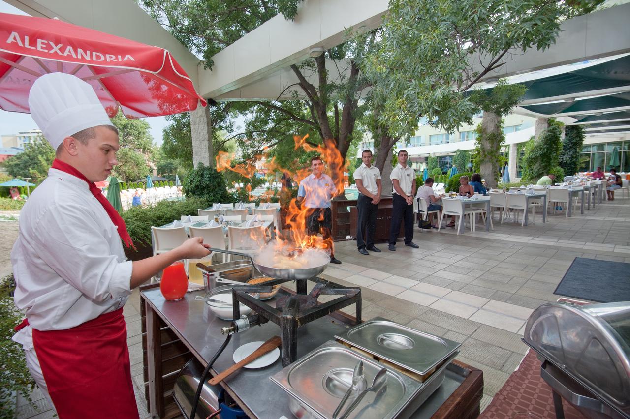 Jeravi Club Hotel